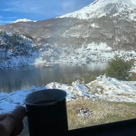 بيت خشبي & Grande Terrasse Privees, Vue Montagne - Bella Rosa *